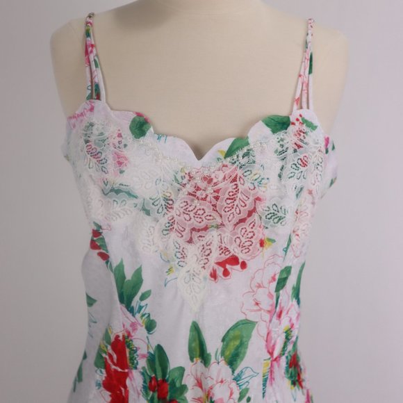 Vintage Victoria's Secret NWOT Lace Pearl Long Floral Tropical Nightgown Dress M - Picture 3 of 13